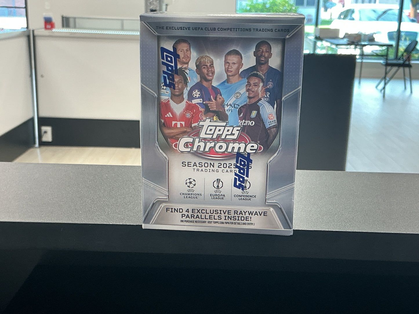 2025 TOPPS CHROME UEFA SOCCER BLASTER